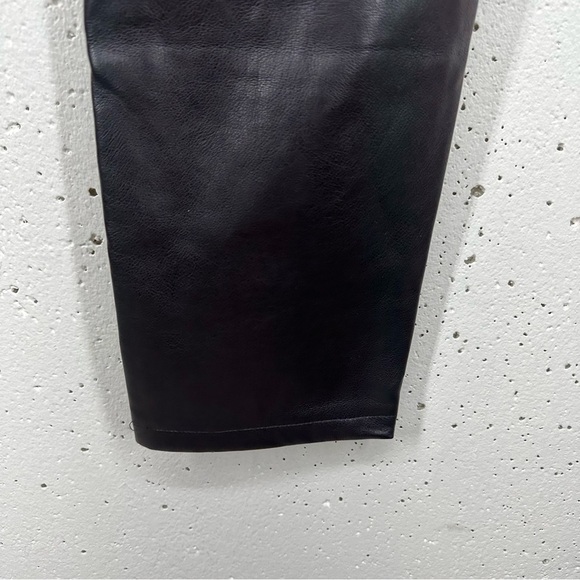 Pull & Bear size 4 Black Faux Leather High Waist Straight Leg Pants - Picture 8 of 13